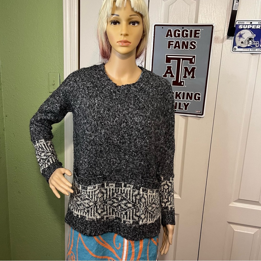 Ecote Women’s Crewneck Sweater
